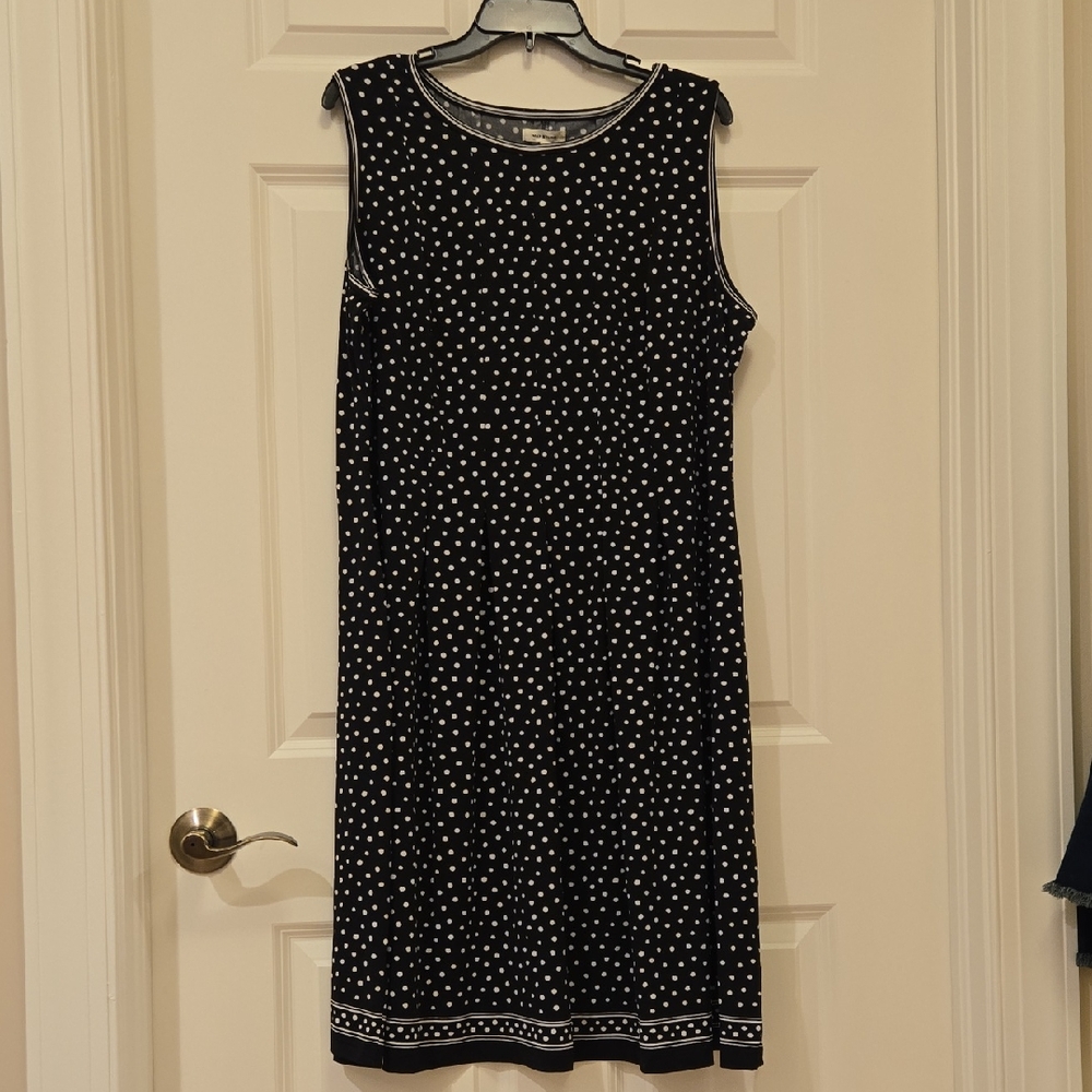 Max Studio Black and White Polka Dot Midi Dress 1X
